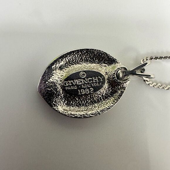 Givenchy G Logo Pendant Silver Tone Necklace - Picture 7 of 7